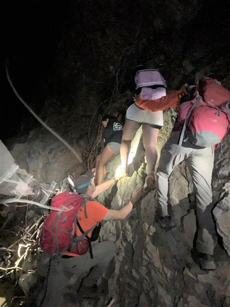 10 missing hikers rescued from Santa Paula Canyon
